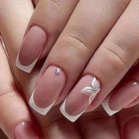 دستیار ناخن