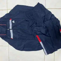 یک دوجین گرمکن و شلوار ورزشی