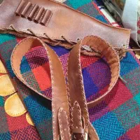جلددوربین قنداق.بند.جلداسلحه وکمری چرمی دستدوز