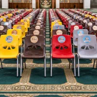 صندلی پلاستیکی مدلAstarستاره انتظار اجتماعات