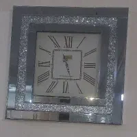 ساعت دیواری