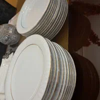 ۱۲ عدد خورش خوری و ۱۲ عدد پلوخوری