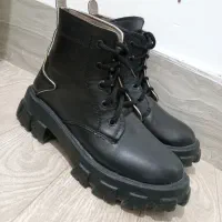 بوت دخترانه