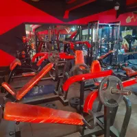 فروش یک جای وسایل باشگاه بدنسازی