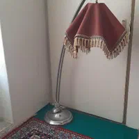 آباژور شیک بغل مبل