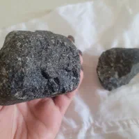 شهاب سنگ|کلکسیون اشیاء عتیقه|تهران, فلسطین (میدان انقلاب)|دیوار