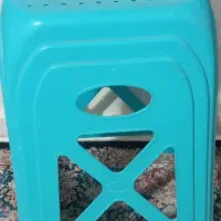 چارپایه پلاستیکی