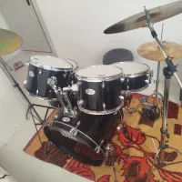 درام پرکاشن|درام و پرکاشن|مشهد, نوید|دیوار