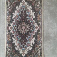 پشتی وتابلو فرش وظروف سفالی وسیلور