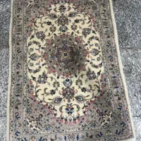 ذرع و نیم اردکان|فرش|تهران, ارامنه|دیوار