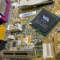 بردهای الکترونیکی به بالاترین قیمت