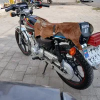 موتور سیکلت ۲۰۰