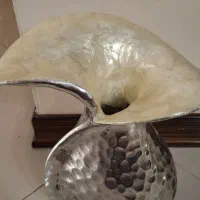 گلدان دکوری بسیار شیک وخواص مخصوص اشخاص خوش سلیقه