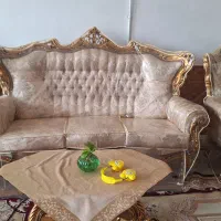 مبل سلطنتی ۹ نفره با میز عسلی