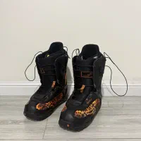 ست کاپشن شلوار بوت عینک مشکی پلنگی burton