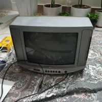 چای ساز وتلویزیون