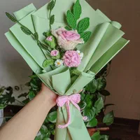 دسته گل بافتنی و کاموایی رز صورتی|گل مصنوعی|تهران, استاد معین|دیوار