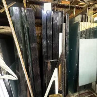 اوستا کار شیشه دوجداره نیاز مندم