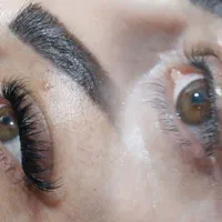میکرو بلیدینگ کاشت مژه پاکسازی صورت