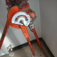 خم کن و گیره لوله فولادی برق