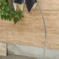 اباژور ایستاده