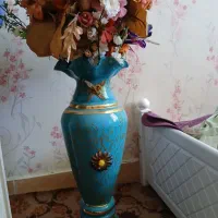 گل وگلدان