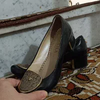 کفش وپوتین|کیف، کفش، کمربند|مریوان, |دیوار