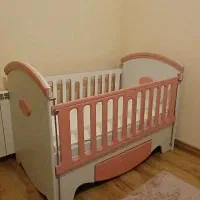 سرویس تخت و کمد کودک بی بی استار