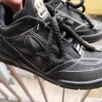 کتونی ال وی