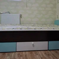 تخت و کمد نوجوان|تخت و سرویس خواب|شیراز, شهرک ولیعصر|دیوار