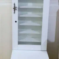 میز ناخنکاری استند لاک صندلی اصلاح وانتطار|آرایشگاه و سالن‌های زیبایی|بندر ماهشهر, |دیوار