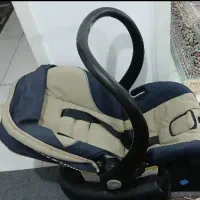 کریر و صندلی ماشین