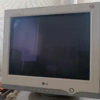 دو عدد مانیتور