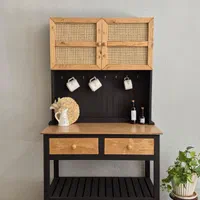 کافی بار چوبی