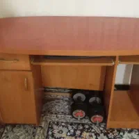 میز کامپیوتر