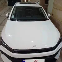 کی ام سیj7 سفیدصدفی فول کم‌کار 1403بدون رنگ