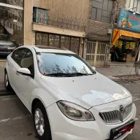 برلیانس مدل ۹۷ موتور بزرگ ( نقد و اقساط)|خودرو سواری و وانت|تهران, نارمک|دیوار