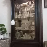 بوفه در حد نو تمام چوب