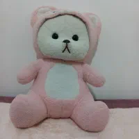 عروسک کلاه دار