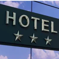 استخدام نیرو آقا شیفت شب هتل