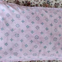 تعدادی تشک پنبه ای و بالش پر|رختخواب، بالش، پتو|شاهین‌شهر, مخابرات (شهید بهشتی)|دیوار