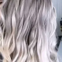 مدل برای رنگ مو