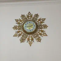 ساعت برنجی سنگین