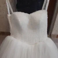 لباس عروس سایز ۳۸تا ۴۰ کاملا نو
