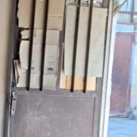 درو پنجره آهنی