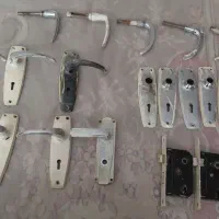 دستگیره در ومغزی قدیمی کارکرده همه باهم 1میلیون