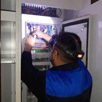 برق کار (صنعتی و ساختمان)|خدمات پیشه و مهارت|مشهد, صیاد شیرازی|دیوار