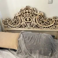 تخت دونفره همراه عسلی و تشک رویال
