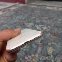 گوشی ایفون 8