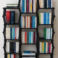 کتاب خونه طرح زنبور